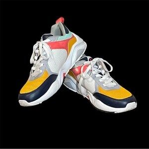 Champion 93 eighteen SP block sneaker. Men’s size 11m.